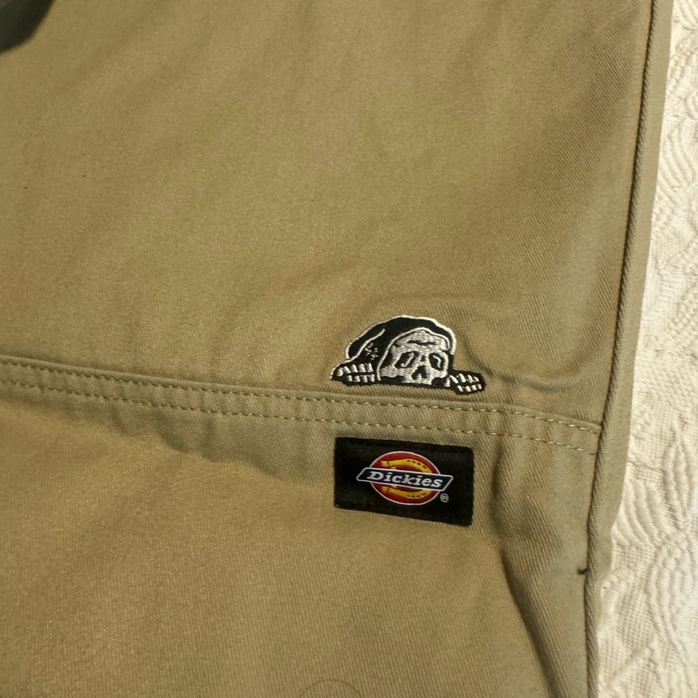 Dickie’s Custom RARE! “Lurking Class”